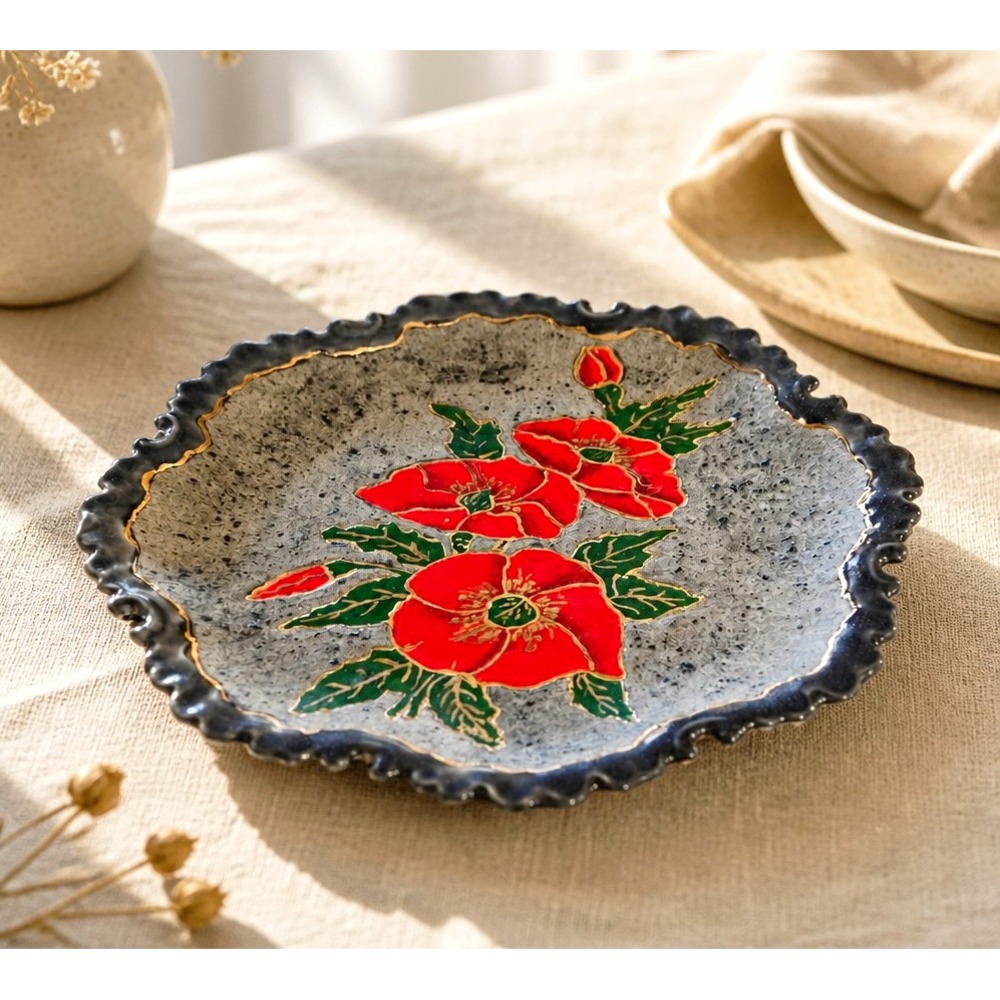 Laverle Artistic Ceramic Poppy Plate with Scalloped Edge